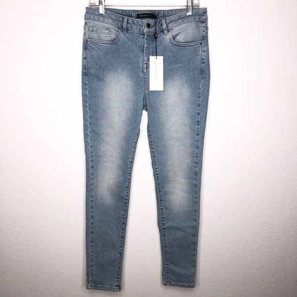 Karen Millen Jeans Women size 8 Skinny high rise light wash 29" Inseam  CL - Picture 1 of 10
